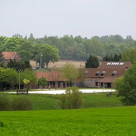 Le Pre Sabot Bed and breakfast 4*